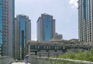 深圳有篷厢式车价钱